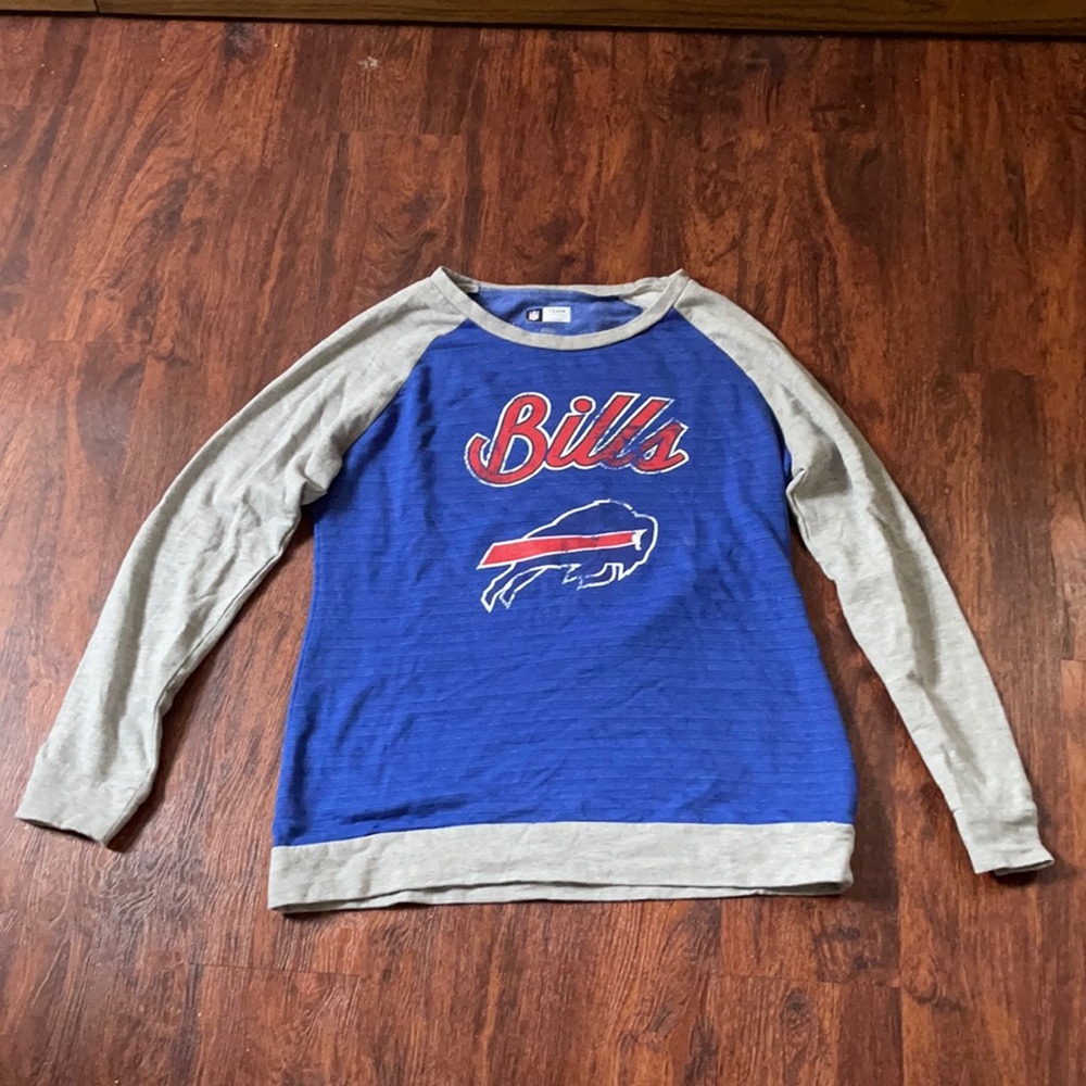 Buffalo bills sweatshirt size large! Never worn!